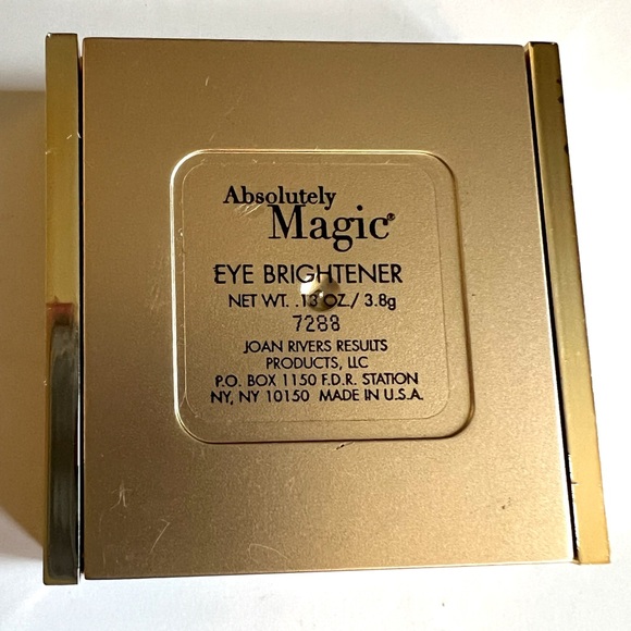 Joan Rivers Beauty Absolutely Magic Makeup Purse Set Powder Brightener Brushes - Picture 8 of 13